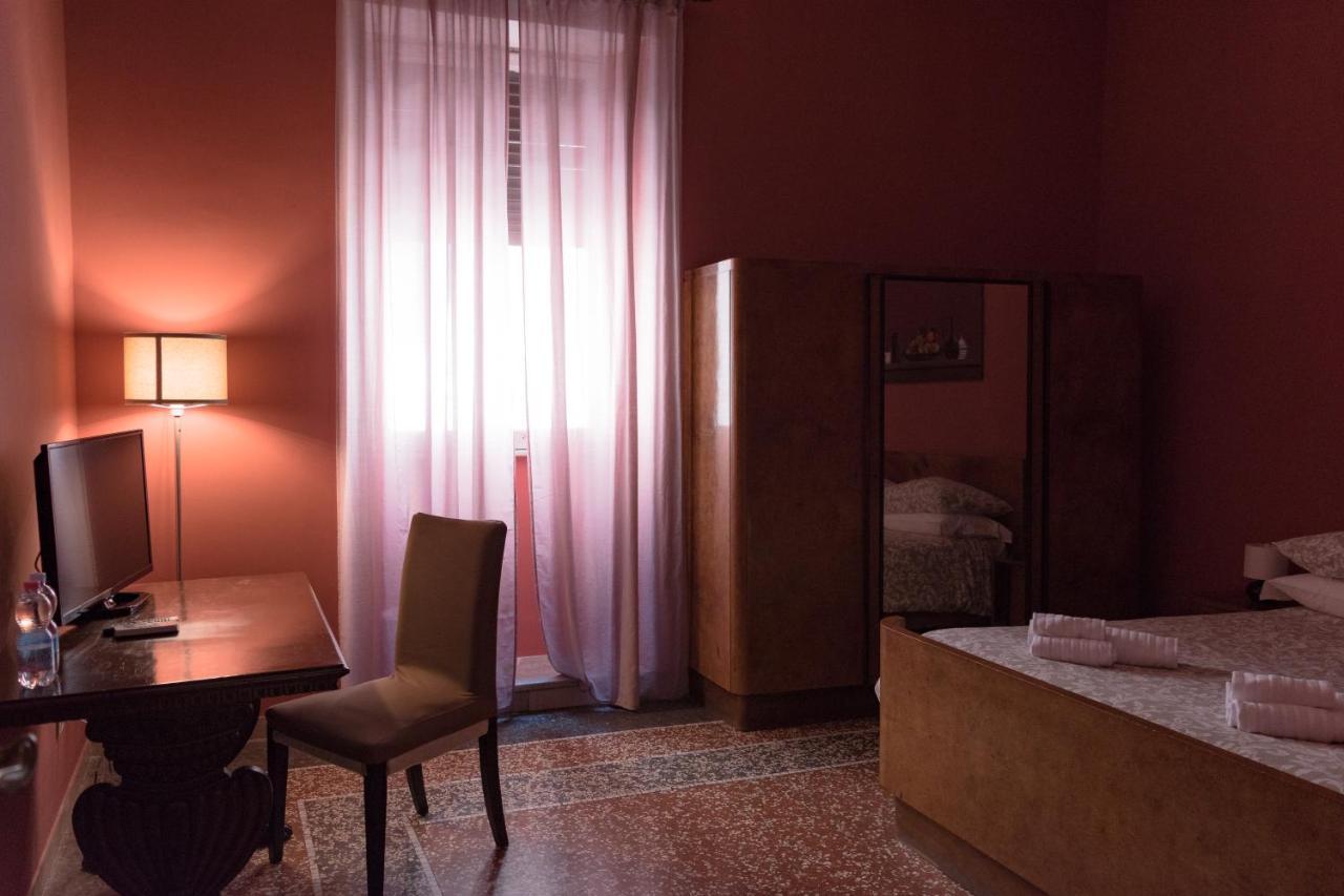 Bed and Breakfast Antica Terrazza Фраскати Экстерьер фото