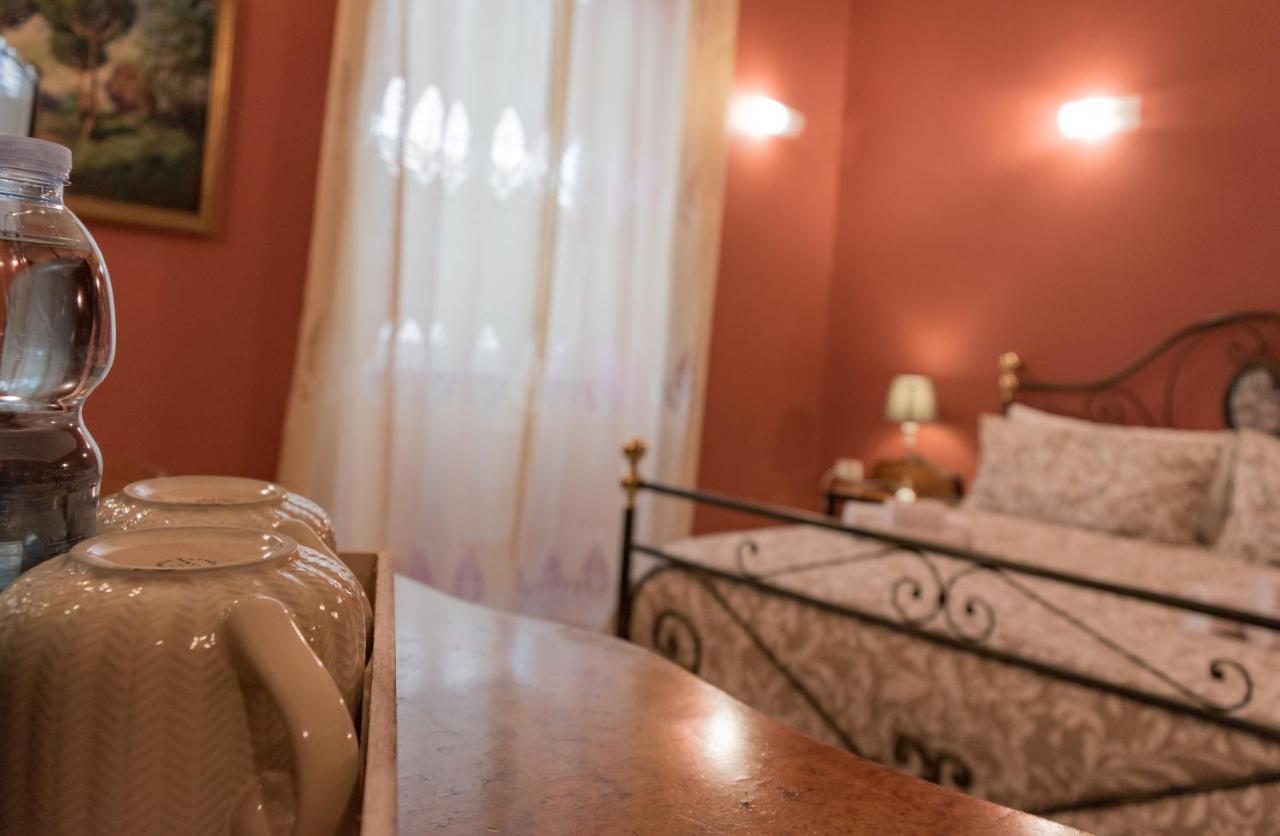 Bed and Breakfast Antica Terrazza Фраскати Экстерьер фото